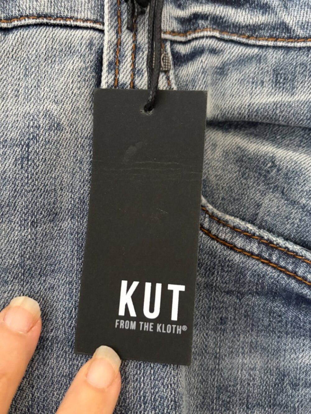 Kut from the Kloth Catherine Boyfriend Jeans Size 20W Distressed NWT - Picture 4 of 8